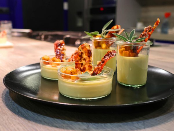 Les techniques de cuisson spécifiques à la cuisine fusion